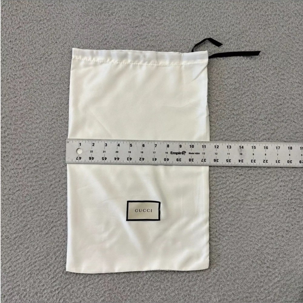 Gucci Clutch/ Wallet (FULL INCLUSION) - Picture 10 of 12